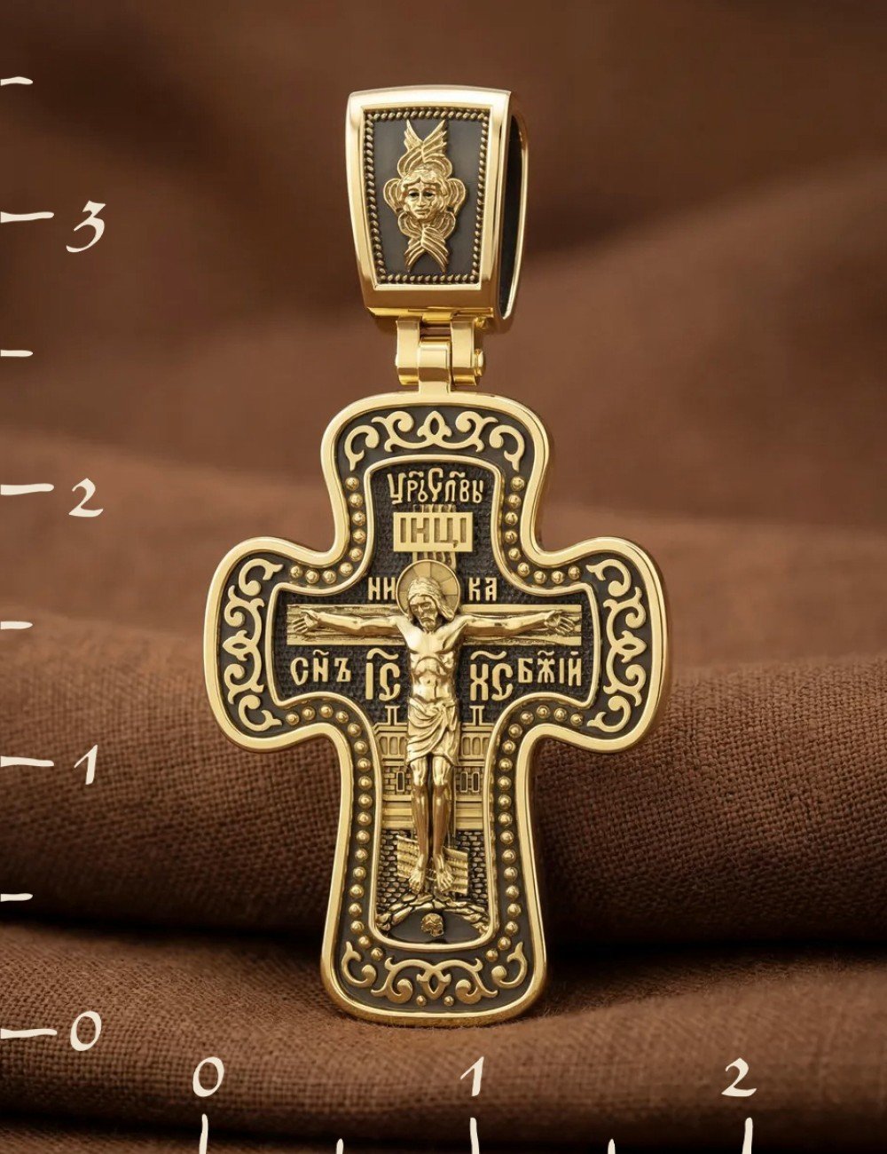 Крест из лимонного золота