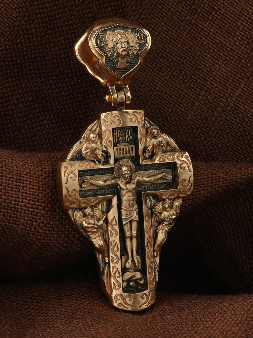 Крест из красного золота 585 пробы