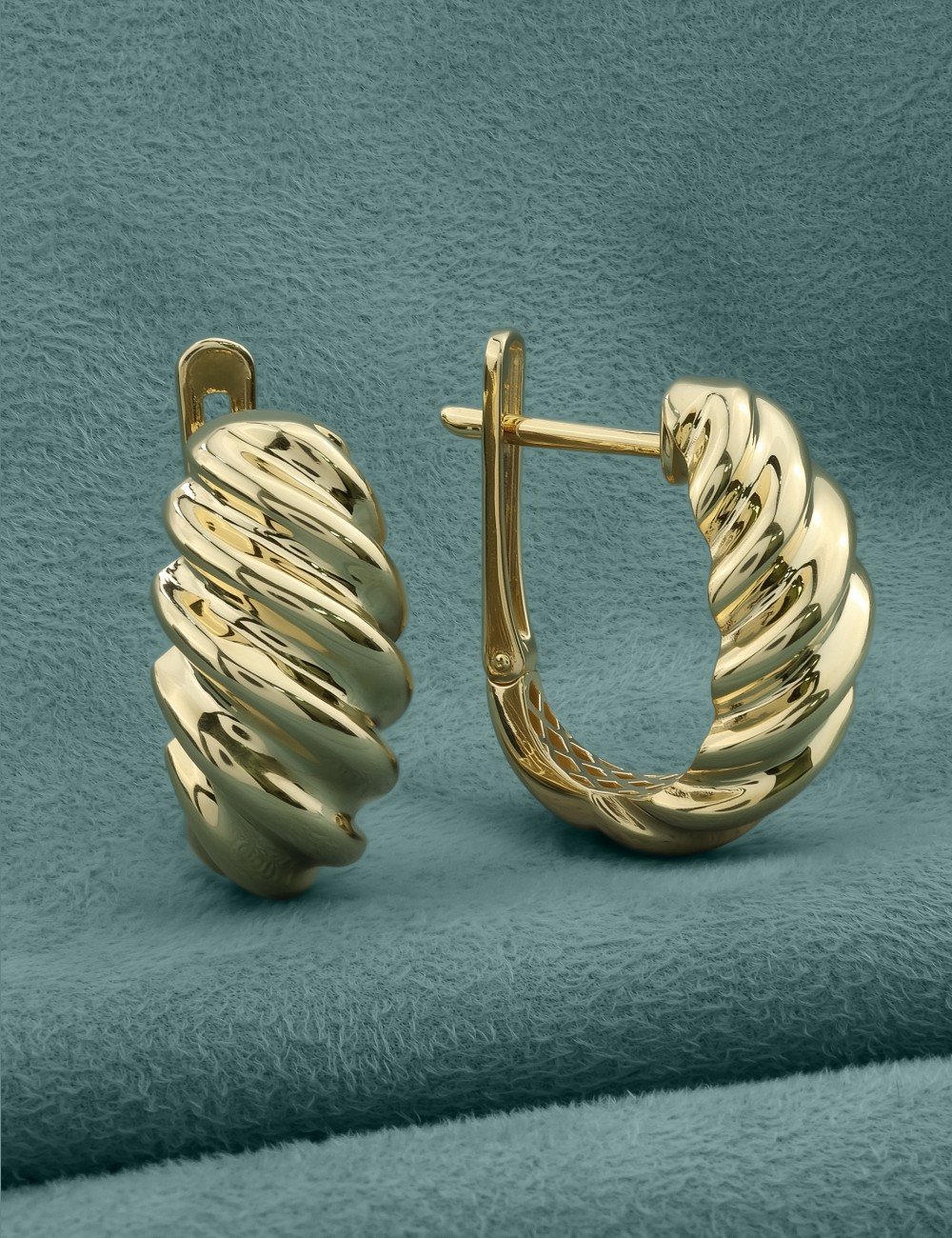 Серьги из лимонного золота