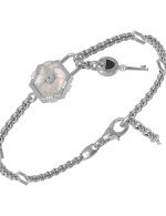 Браслет из белого золота c ониксом и перламутром