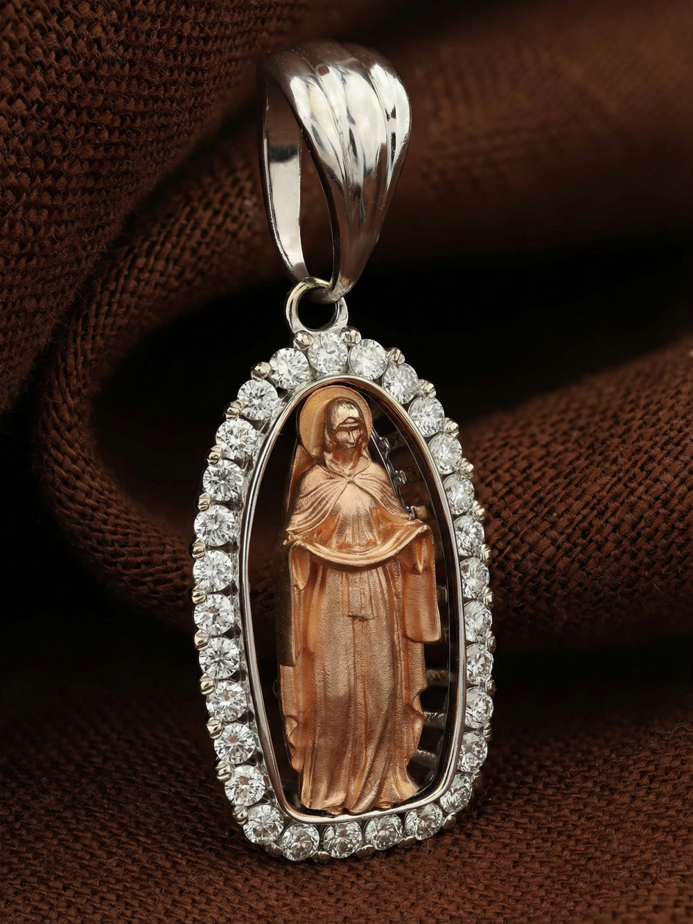 Нательная икона из белого золота 585 пробы c бриллиантами