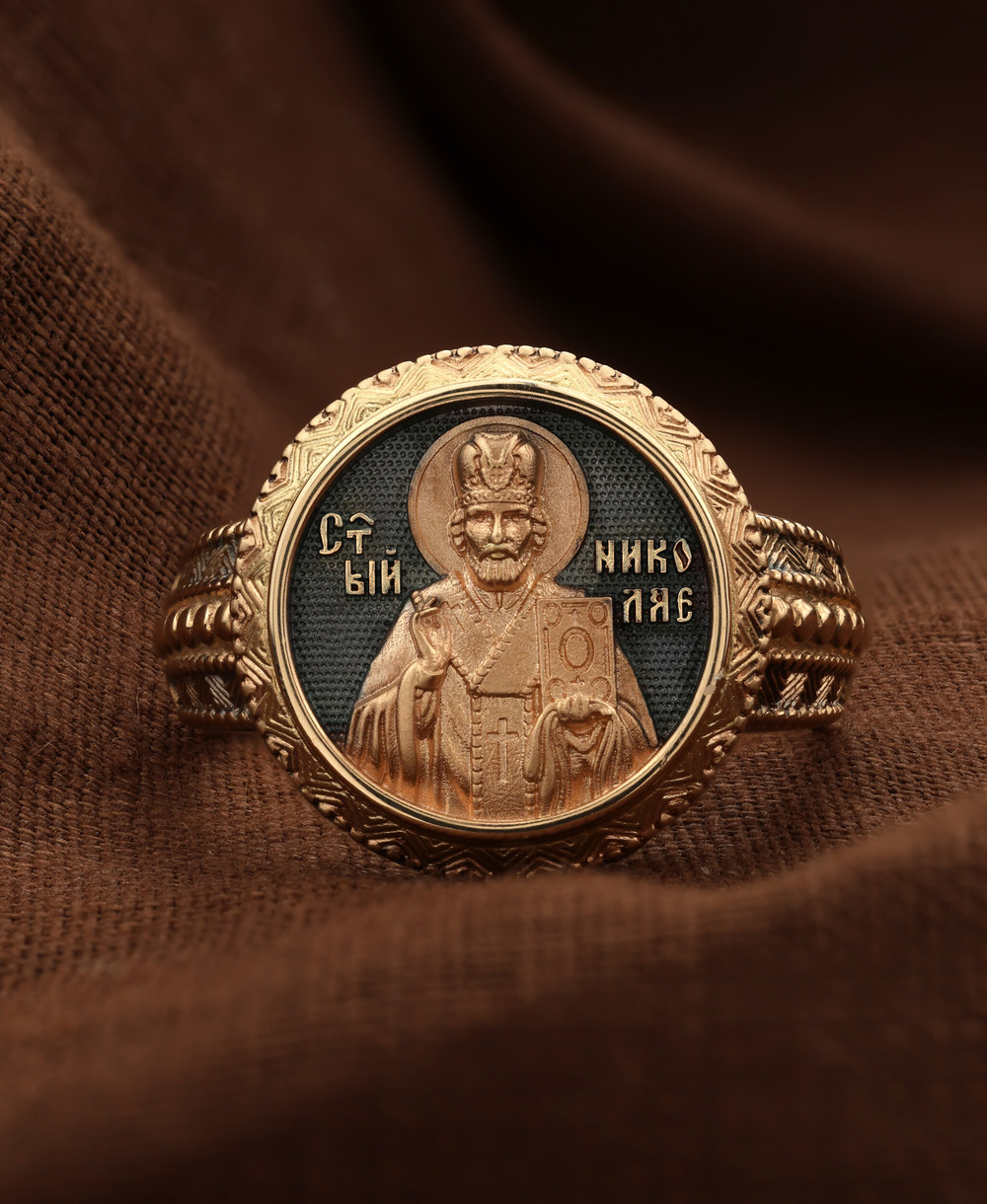 Кольцо из красного золота 585 пробы