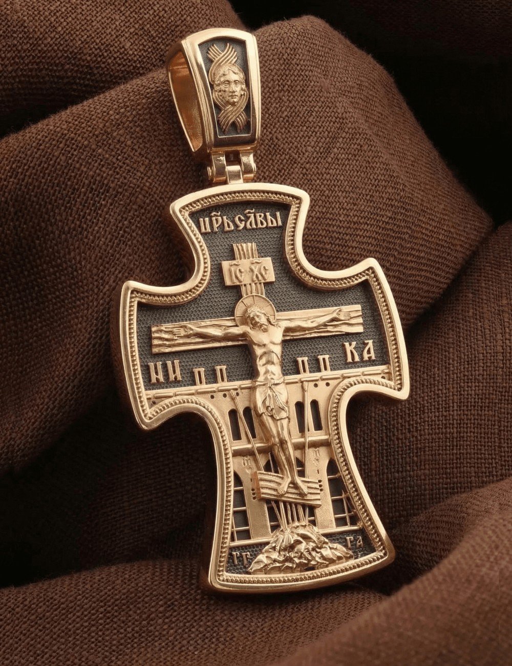 Крест из золота
