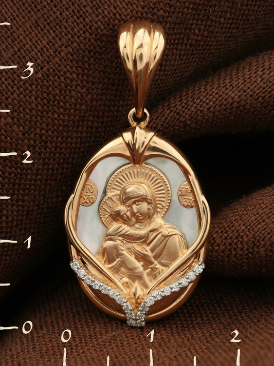 Нательная икона из красного золота 585 пробы c бриллиантами и перламутром