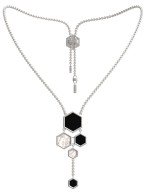 Колье из белого золота c ониксом и перламутром