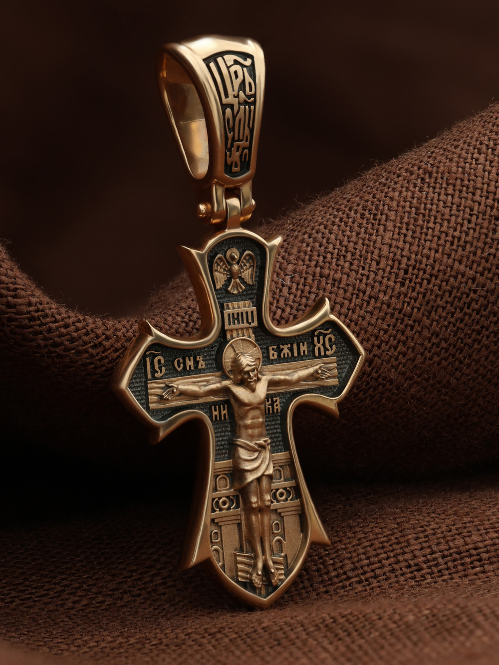 Крест из красного золота 585 пробы