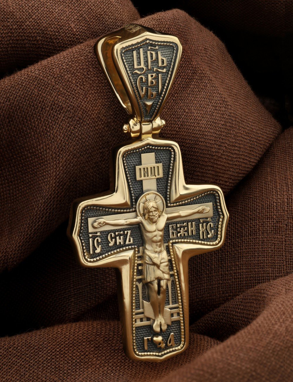 Крест из лимонного золота