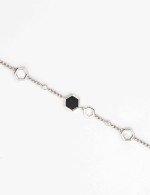 Браслет из белого золота c бриллиантами, ониксом и перламутром