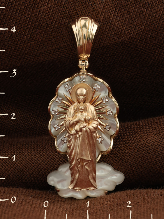 Нательная икона из красного золота 585 пробы c бриллиантами и перламутром