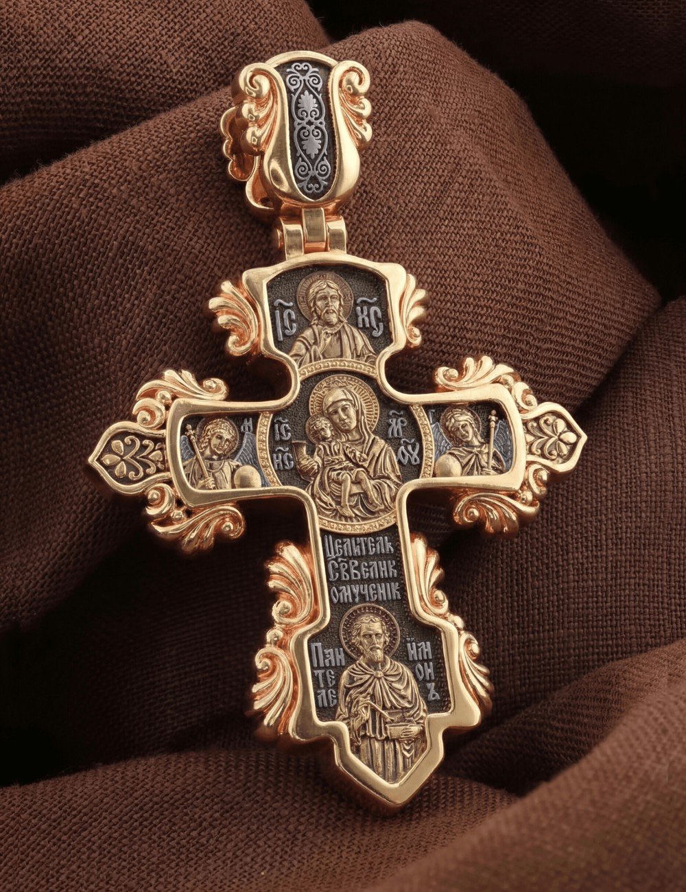 Крест из золота