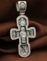 Крест из белого золота c бриллиантами