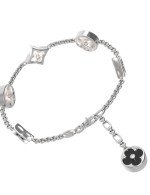 Браслет из белого золота c бриллиантами, ониксом и перламутром