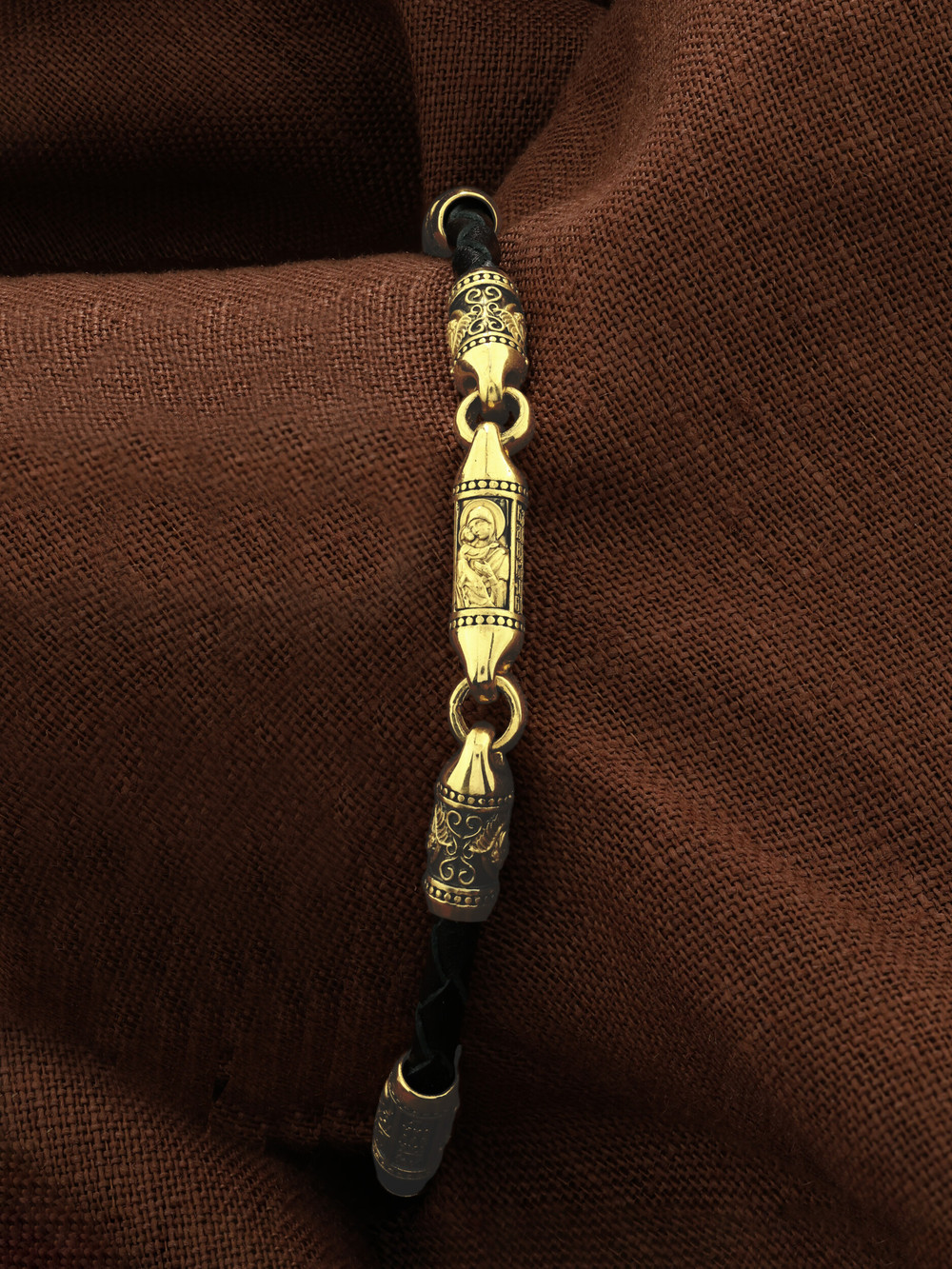 Браслет-шнурок из лимонного золота 585 пробы c кожаным шнурком