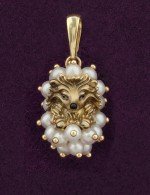 Подвеска из лимонного золота c эмалью и жемчугом