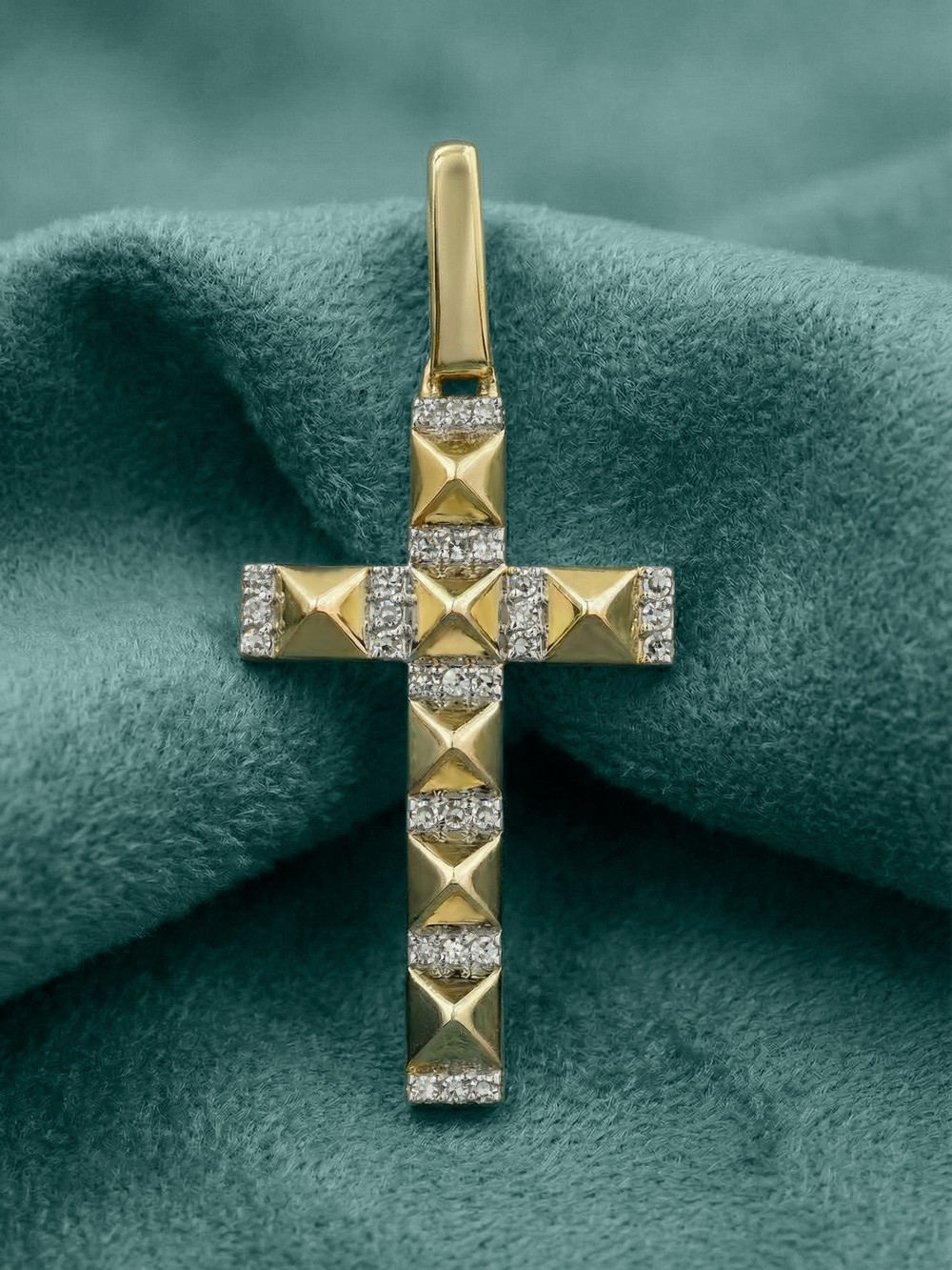 Крест из лимонного золота 585 пробы c бриллиантами