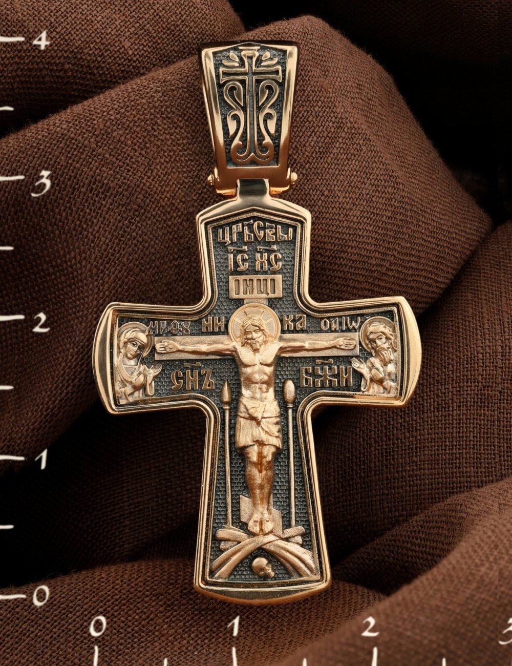 Крест из золота