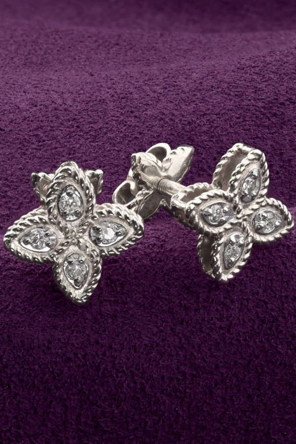 Серьги из белого золота c бриллиантами