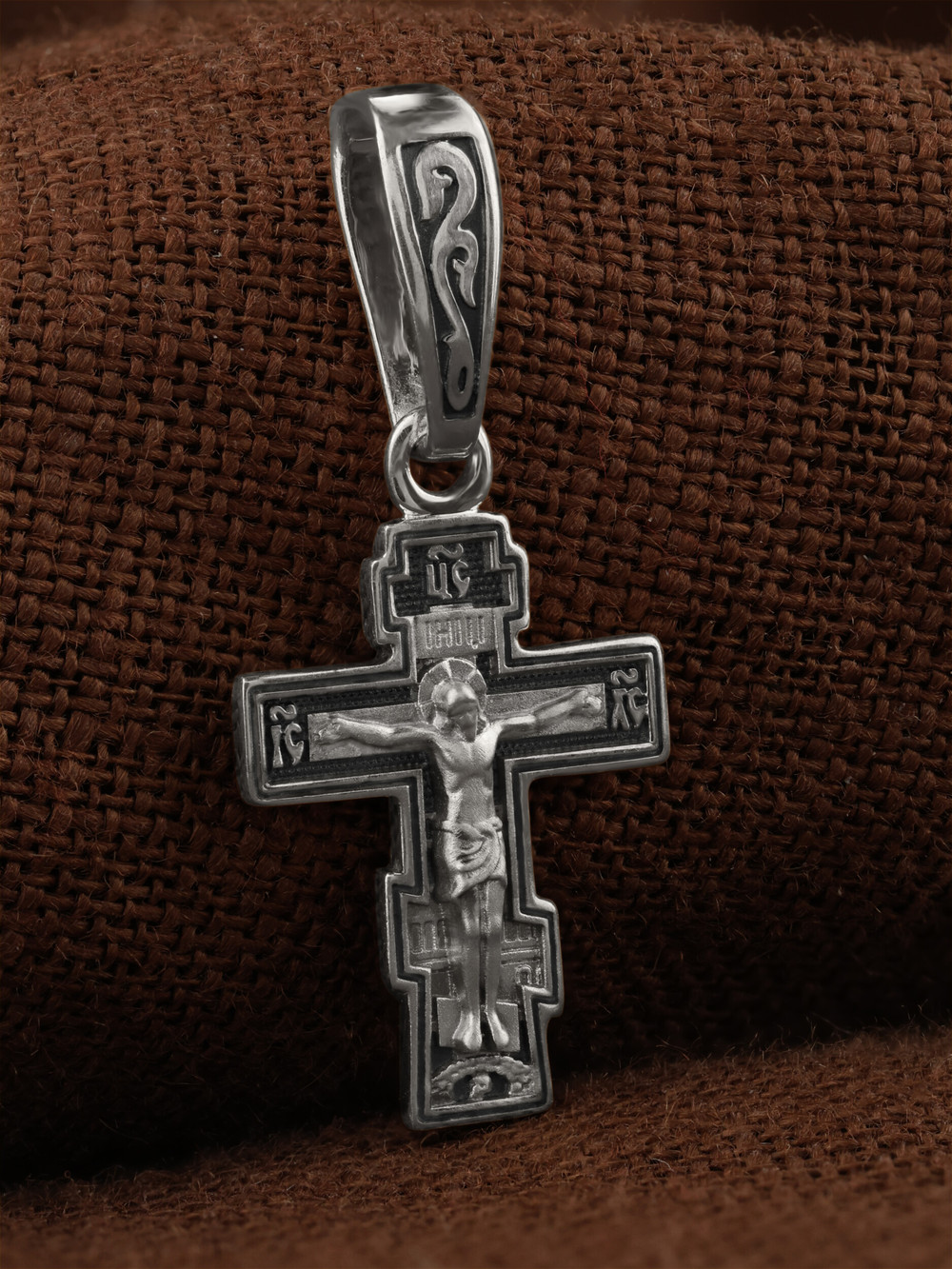 Крест из белого золота 585 пробы