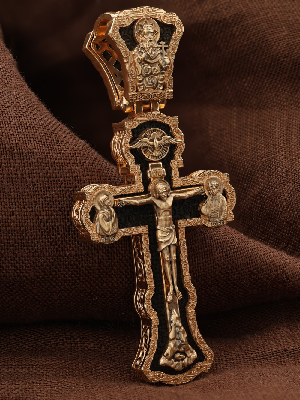 Крест из красного золота 585 пробы c эбеновым деревом