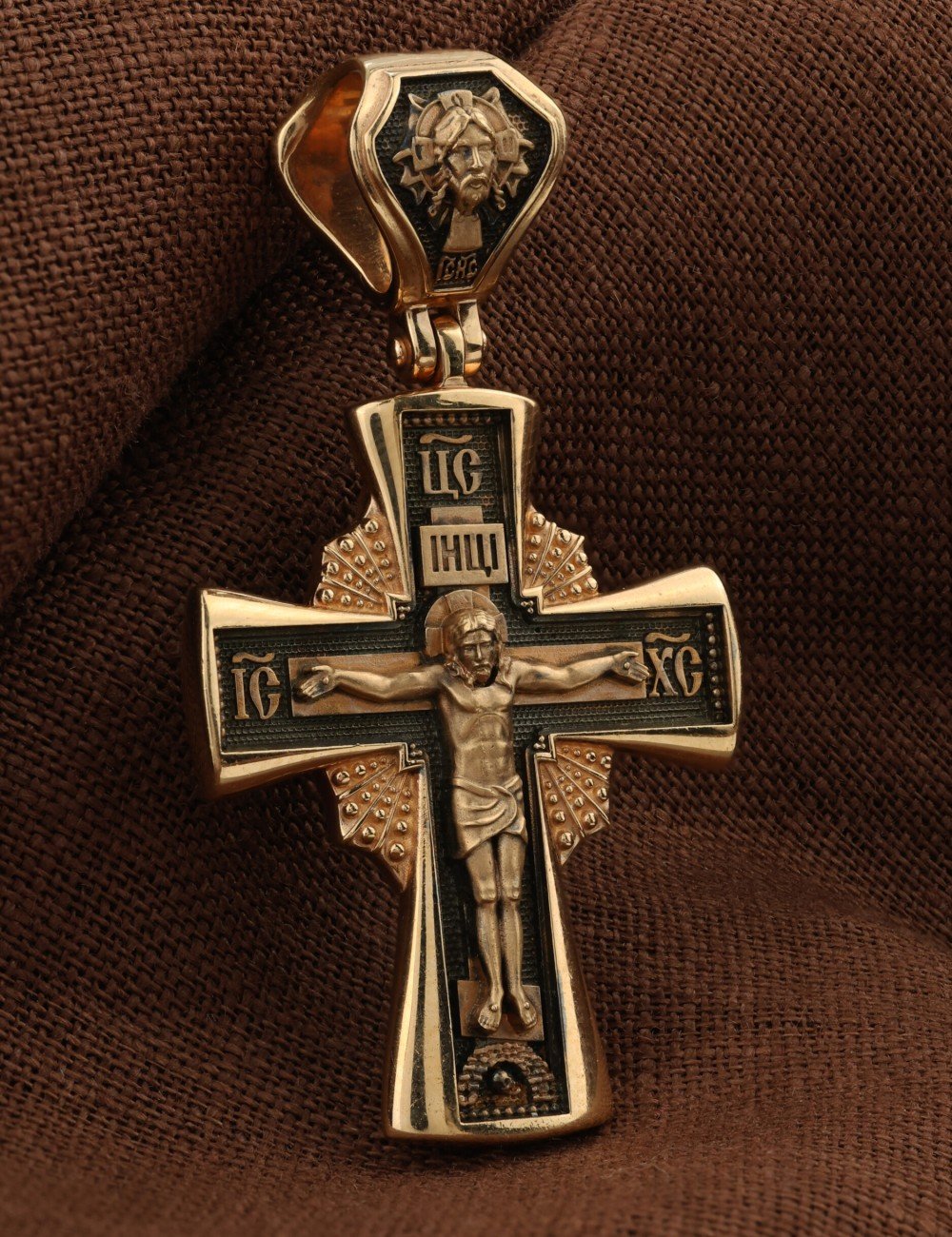 Крест из золота