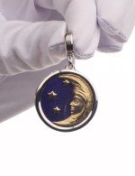 Подвеска из белого золота c бирюзой и лазуритом