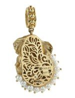 Подвеска из лимонного золота c эмалью и жемчугом