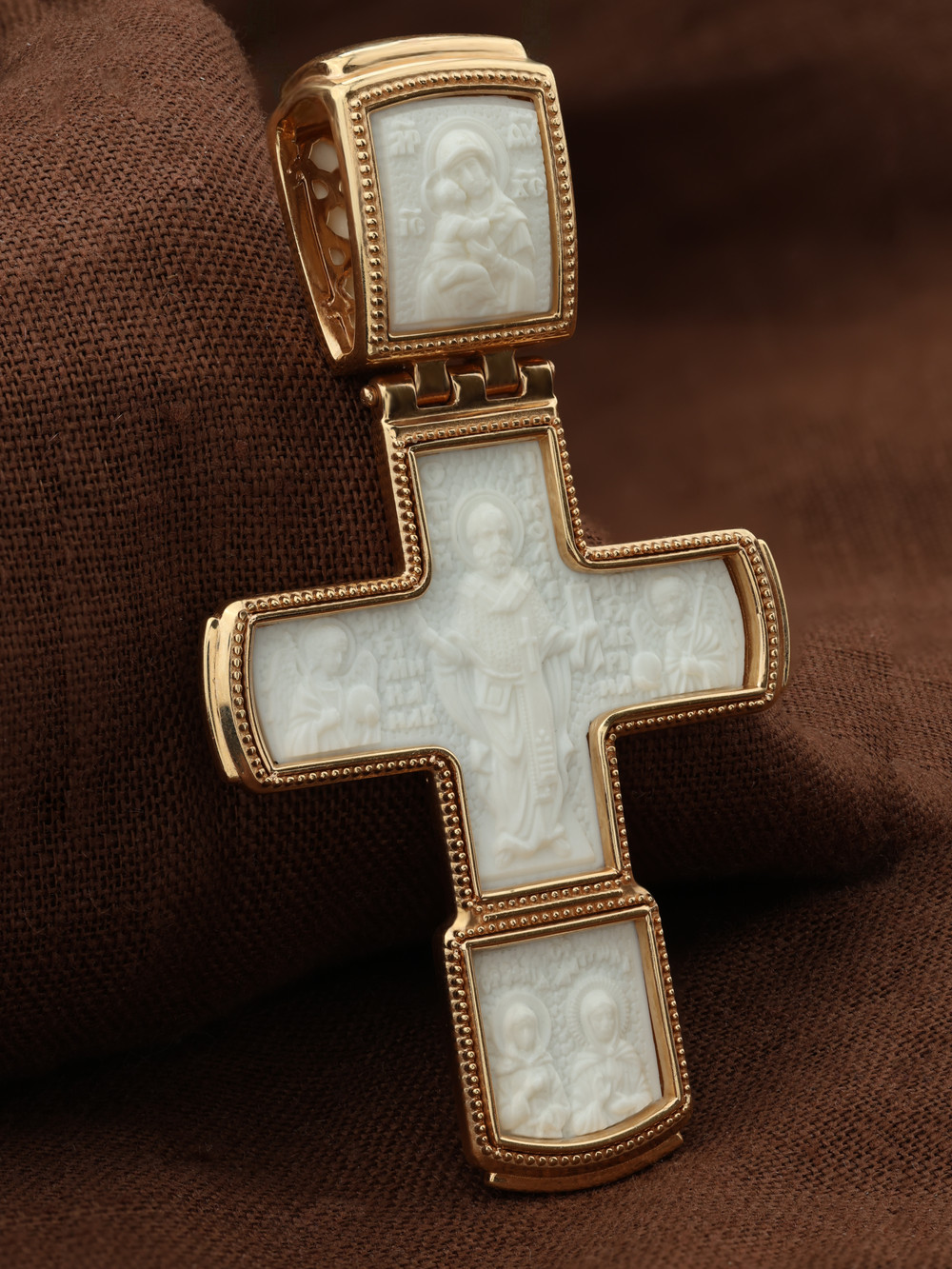 Крест из красного золота 585 пробы c бивнем мамонта