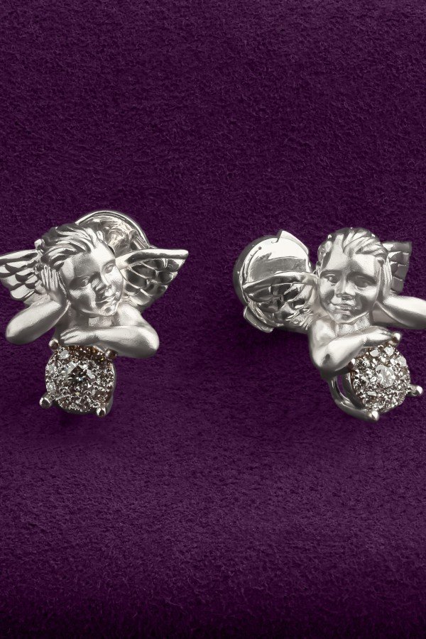 Серьги из белого золота c бриллиантами