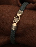 Браслет из золота c кожаным шнурком