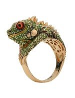 Кольцо из золота c эмалью и рубином