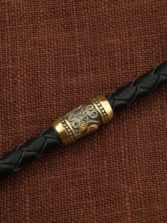 Гайтан из лимонного золота c кожаным шнурком