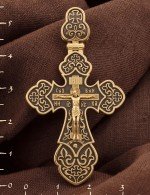 Крест из лимонного золота