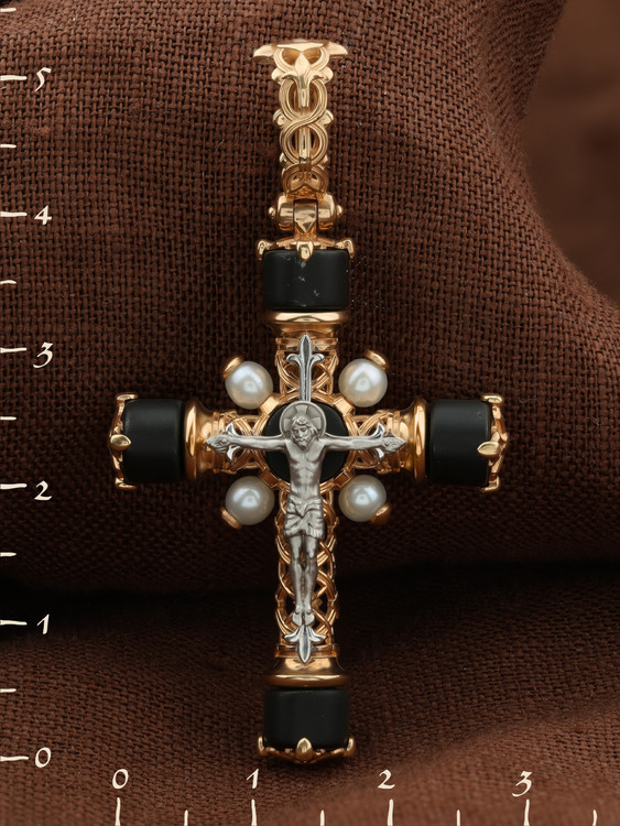 Крест из красного золота 585 пробы c жемчугом и ониксом
