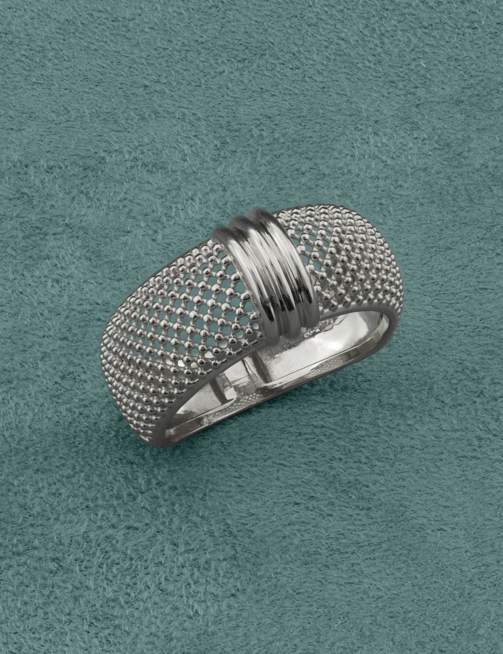 Кольцо из белого золота