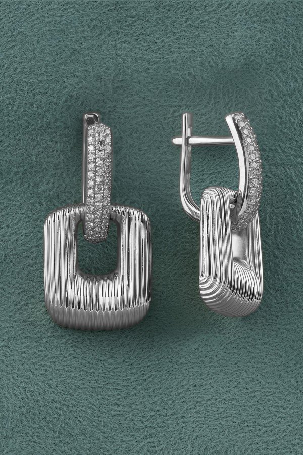 Серьги из белого золота c бриллиантами