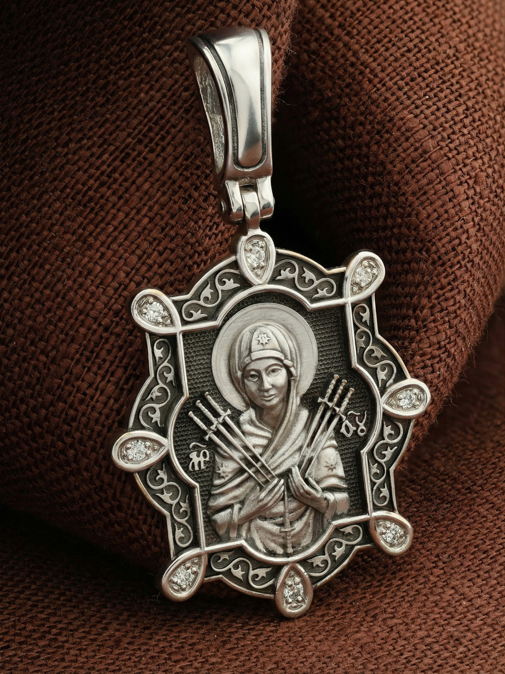 Нательная икона из белого золота 585 пробы c бриллиантами
