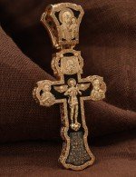 Крест из золота c эбеновым деревом