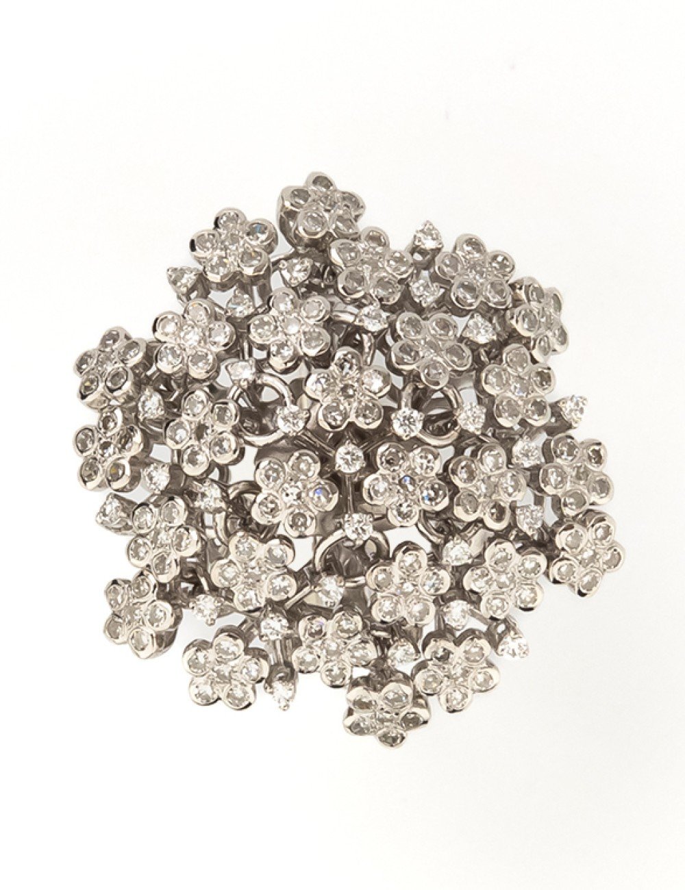 Кольцо из белого золота c бриллиантами