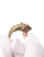 Кольцо из золота c эмалью и рубином