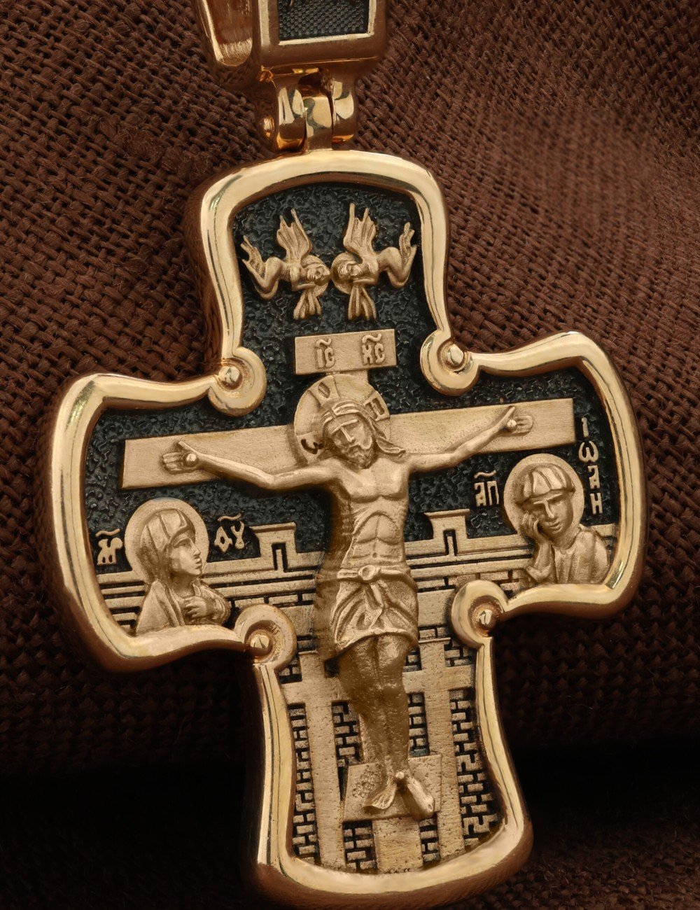 Крест из золота