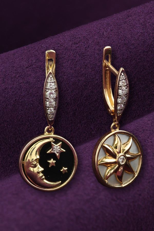 Серьги из красного золота 585 пробы c бриллиантами, ониксом и перламутром