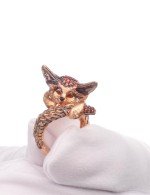 Кольцо из золота c эмалью и фианитом