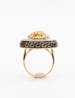 Кольцо из золота c эмалью и перламутром