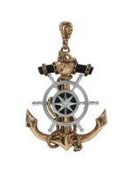 Подвеска из золота c ониксом и эбеновым деревом