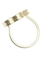 Кольцо из лимонного золота c ониксом