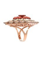 Кольцо из золота c агатом и перламутром