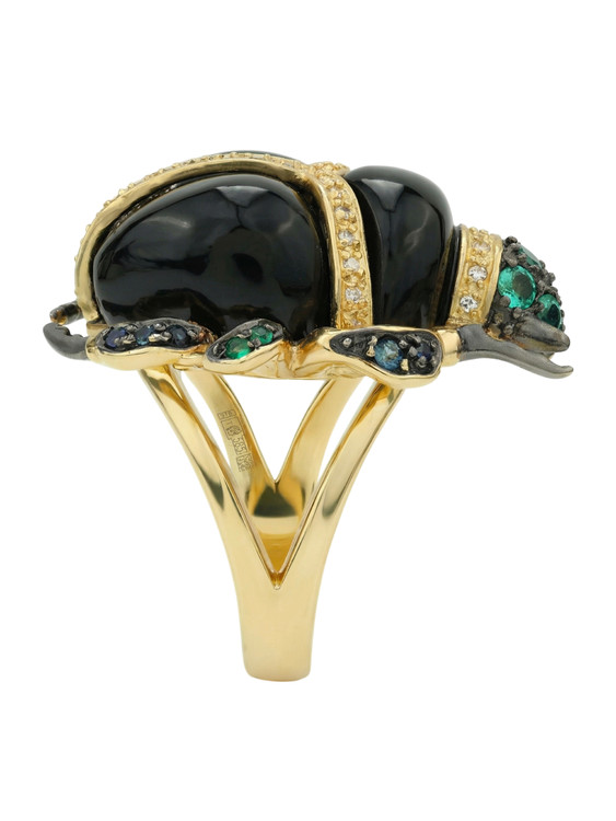 Кольцо из лимонного золота 585 пробы c бриллиантами, сапфиром, изумрудом и ониксом