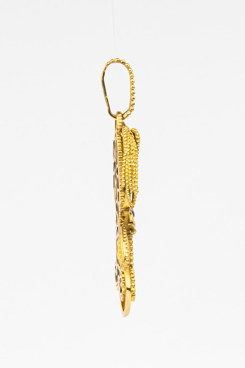 Подвеска из лимонного золота 585 пробы c эмалью и тигровым глазом