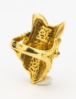 Кольцо из лимонного золота c эмалью