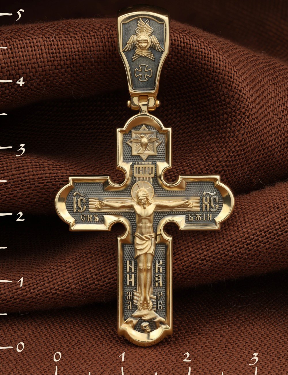 Крест из лимонного золота